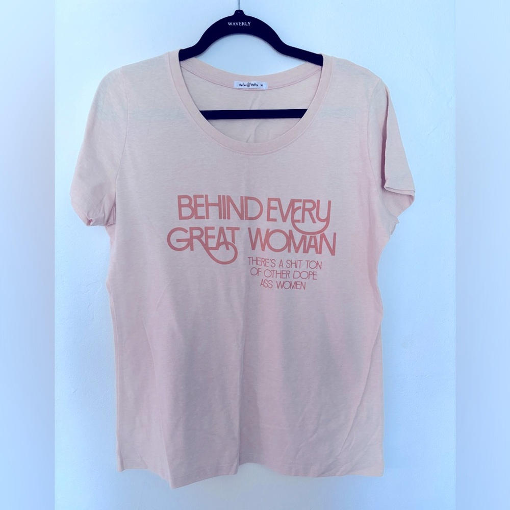 TheBee&TheFox tshirt size XL